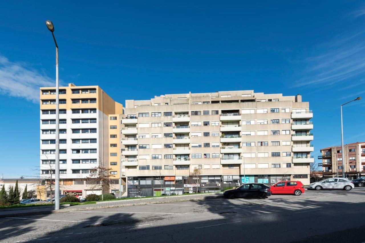 Lovelystay - Charming 3Br Flat W/ Free Parking In Devesas Vila Nova de Gaia Dış mekan fotoğraf